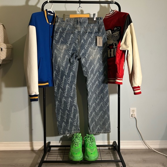 Balenciaga All Over Logo Denim Jeans - Picture 4 of 6